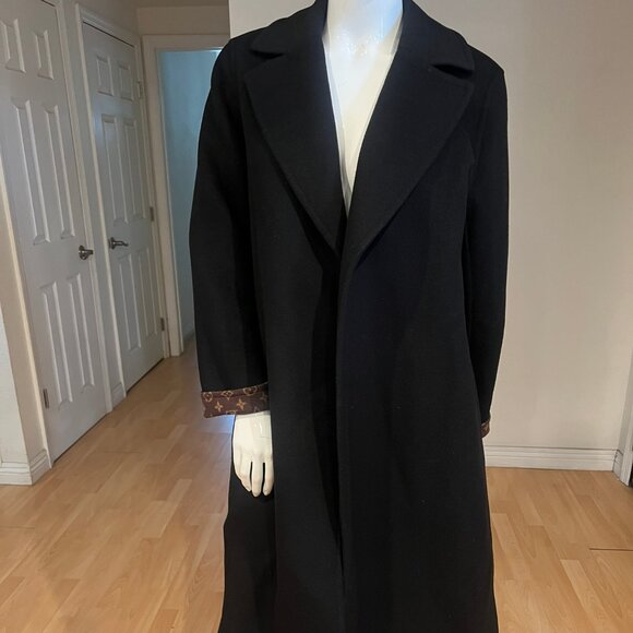 LOUIS VUITTON WOOL LV MONOGRAM TRIM LONG COAT SIZE 10 - Picture 1 of 7